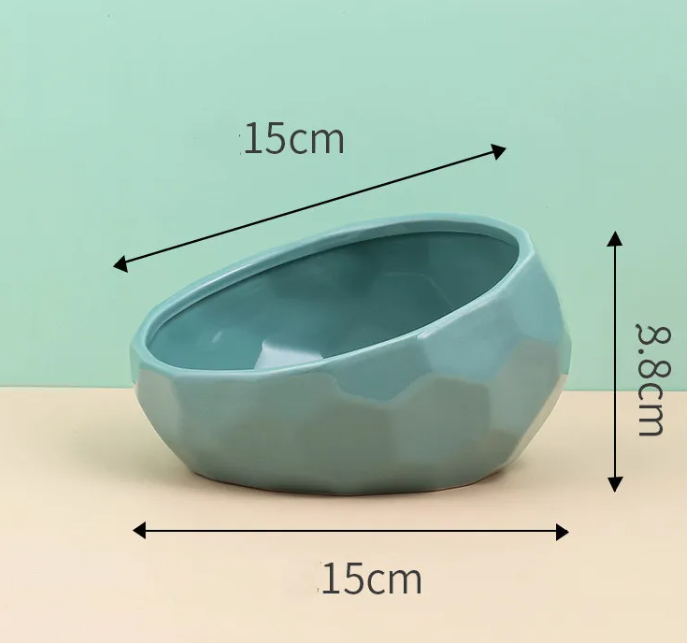 Tilted Ceramic Pet Bowl with Wooden Stand – Ergonomic Design for Cats & Dogs