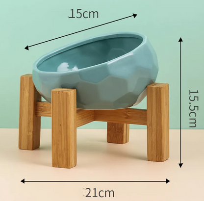 Tilted Ceramic Pet Bowl with Wooden Stand – Ergonomic Design for Cats & Dogs
